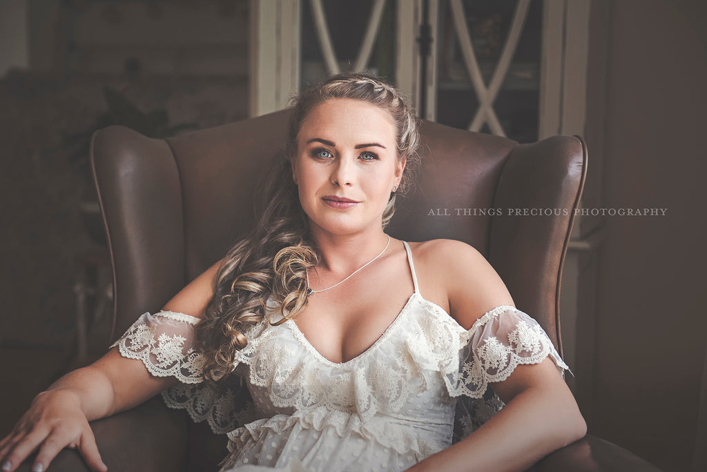 Photoshop Actions for Photography Edits. PS atn files are compatible with all versions of PS CS6. Photoshop Actions for professional photographers, photo edits and Instagram influencers. Warm, Rich, Light, Matte. For Wedding, Newborn, Studio Photography. By ATP Textures
