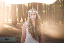 Load image into Gallery viewer, 24 LIGHT LEAK FLARE Set 1 Digital Overlays
